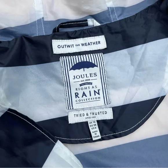 JOULES Right as Rain French Navy Stripe Golightly Raincoat Size 6 Packable - Picture 6 of 16